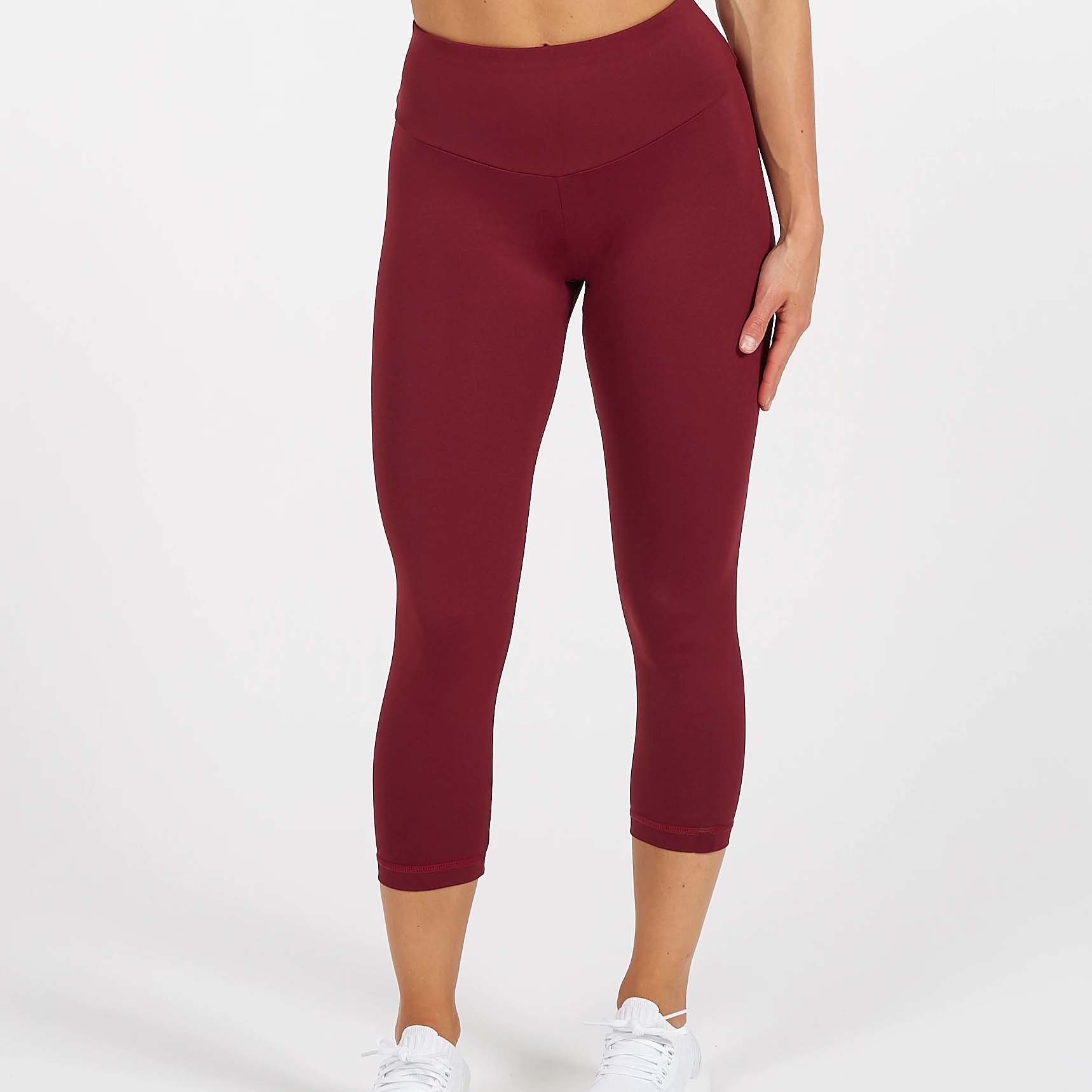 ELEVATE CROPPED LEGGINGS - Image 2